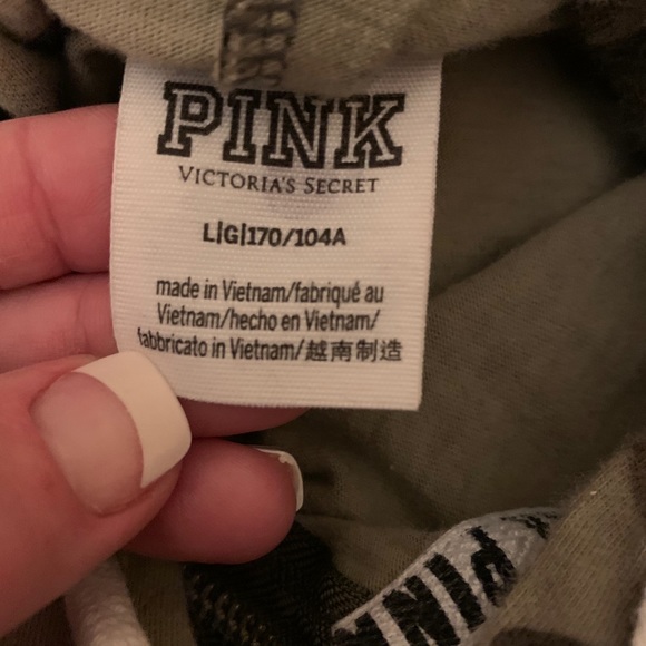 VS PINK CAMO Suitcase + backpack + jacket 🧳🎒🧥 - Picture 6 of 8